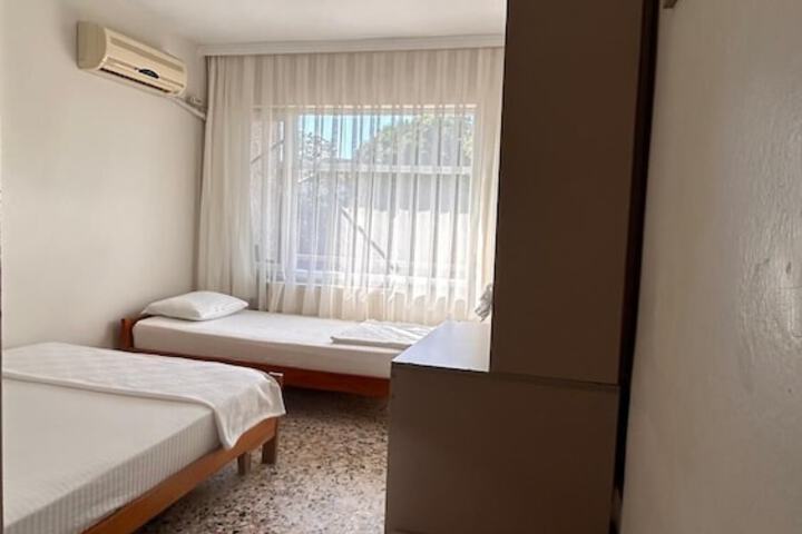 Room 18 of 44
