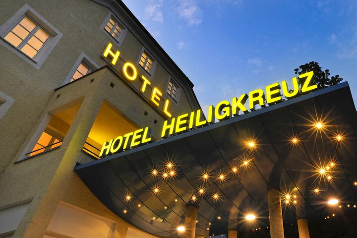 Hotel 45 of 64