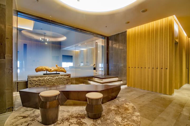 Hotel 70 of 73
