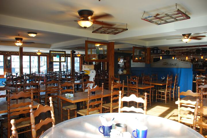 Breakfast/Coffee Service 47 of 50