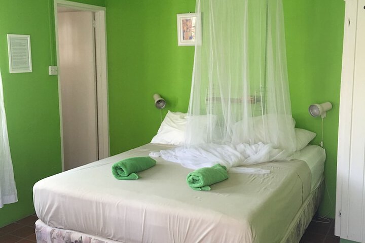 Room 90 of 170