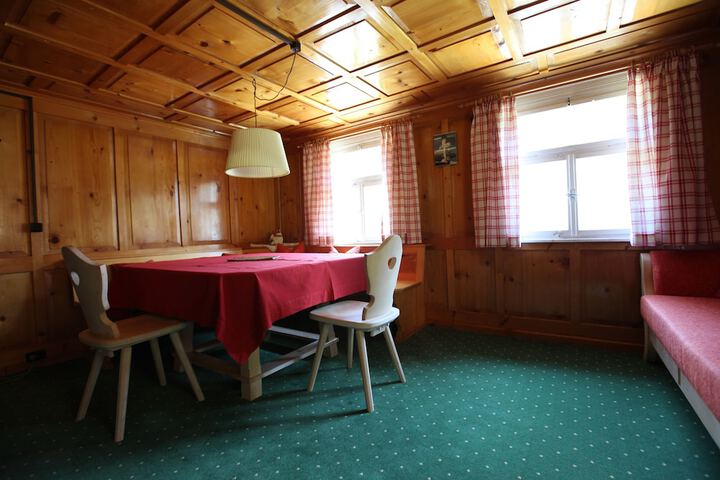 Room 15 of 58