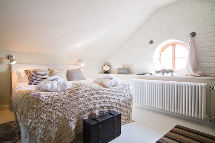 Room 7 of 75