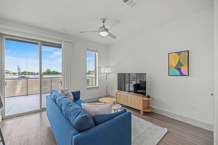 Room 329 of 656