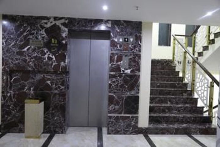 OYO Premium Birsa Chowk Ranchi