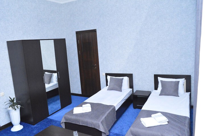 Room 3 of 13