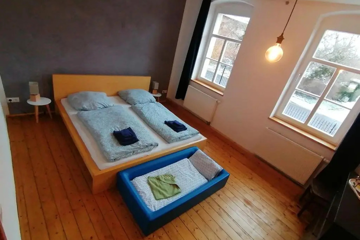 Room 3 of 11
