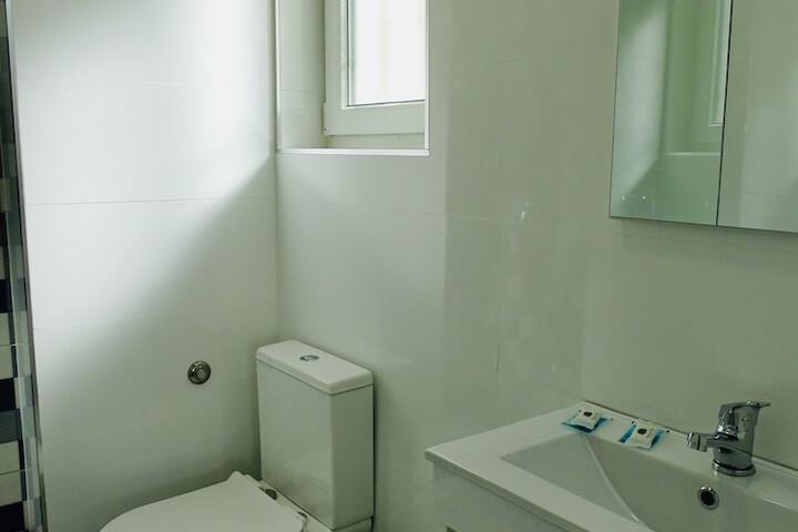 Room 47 of 74