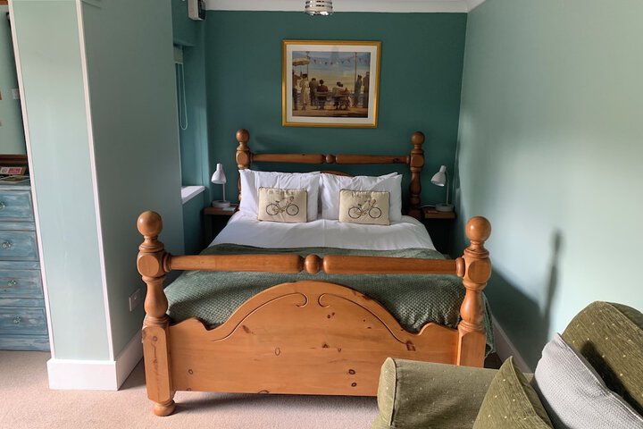 Room 17 of 58