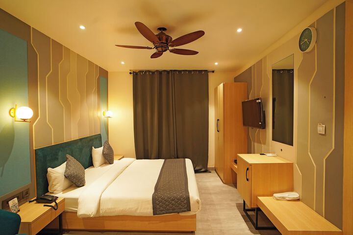 Room 36 of 94