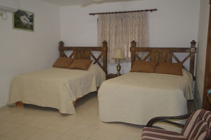 Room 8 of 21