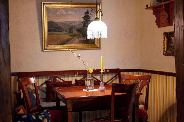 Dining 55 of 69