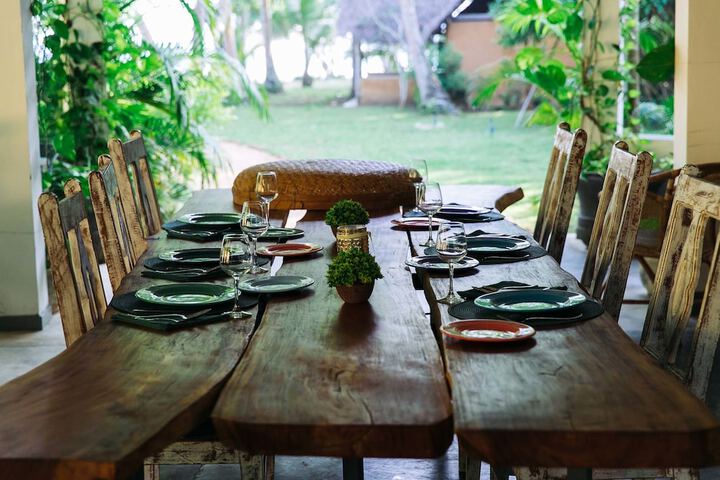 Dining 56 of 82