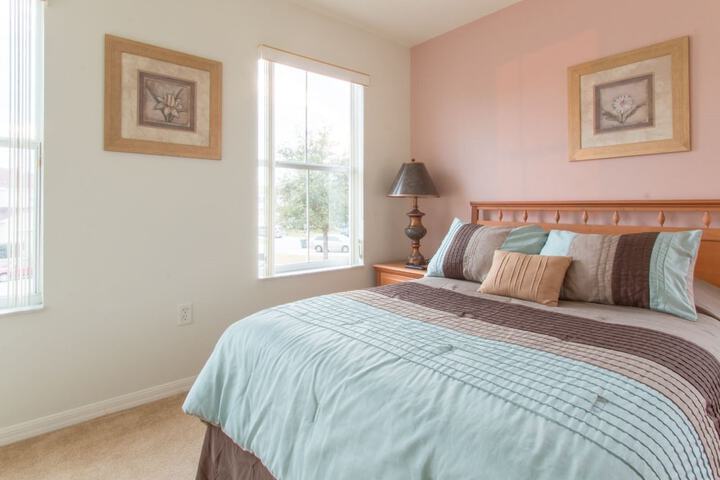 Room 5 of 23