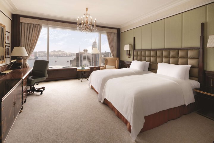 Room 27 of 119