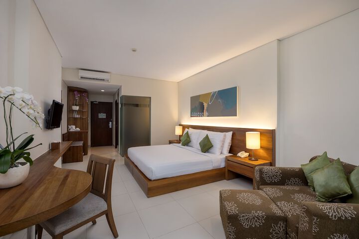 Room 6 of 60