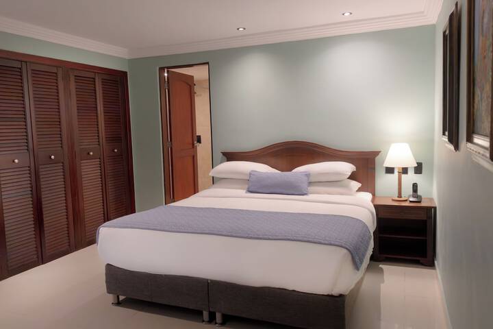Room 30 of 111
