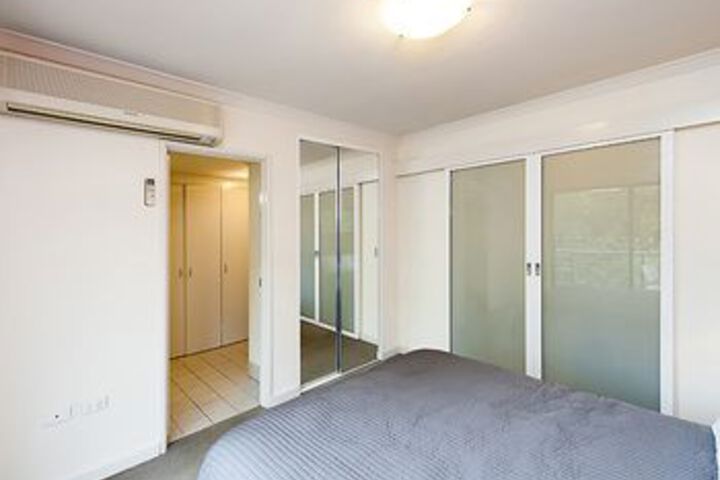 Ballroom/Hall 68 of 208