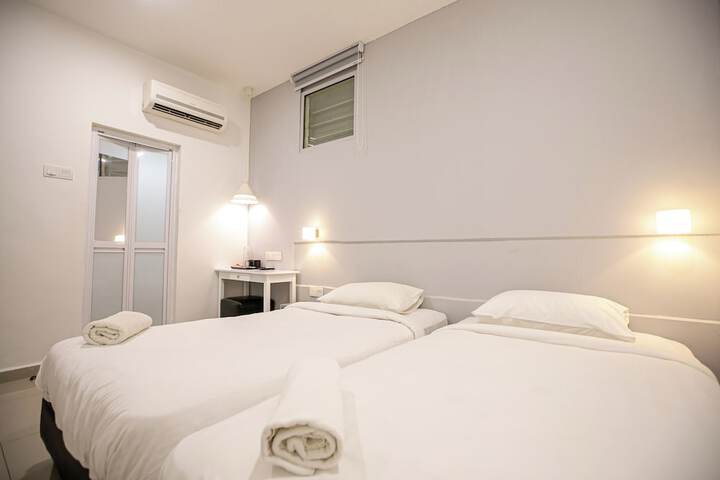Room 20 of 45