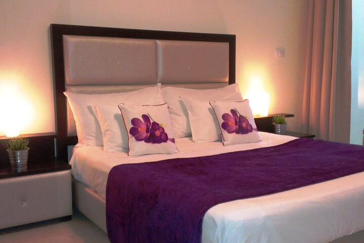 Room 6 of 46