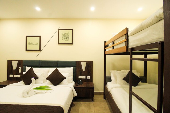 Room 28 of 45