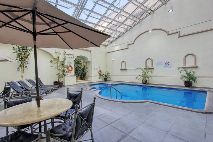 Pool 48 of 106
