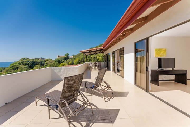 Terrace/Patio 41 of 107