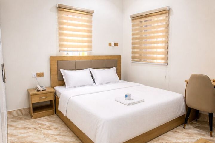 Room 7 of 21