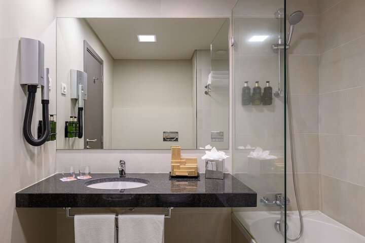 Clean Restrooms