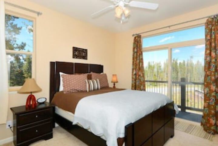 Image of Timbers 1 2 Holiday Home by Winter Park Lodging Company