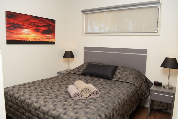 Room 3 of 52