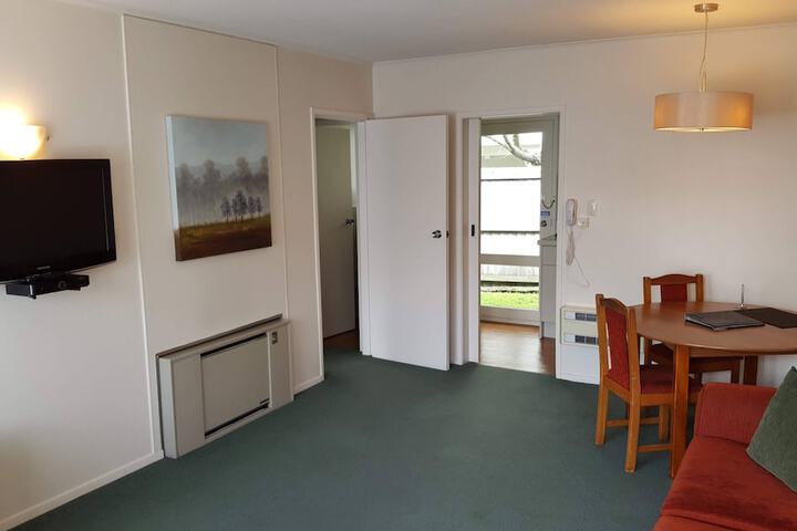 Room 17 of 35