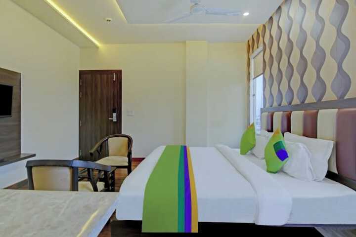 Room 6 of 21