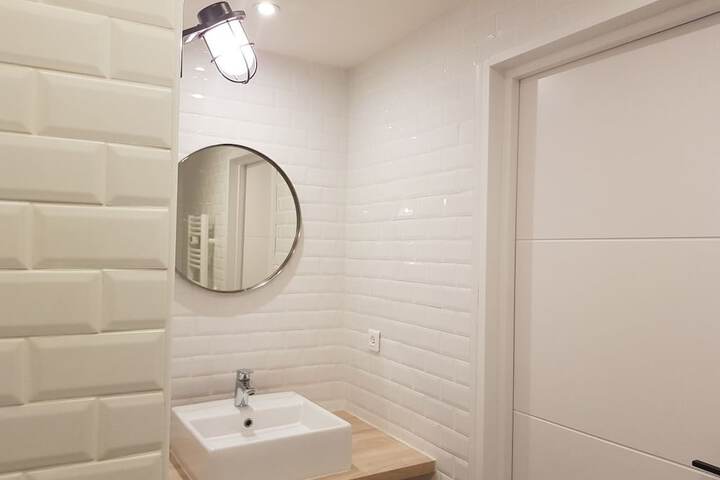 Room 20 of 32