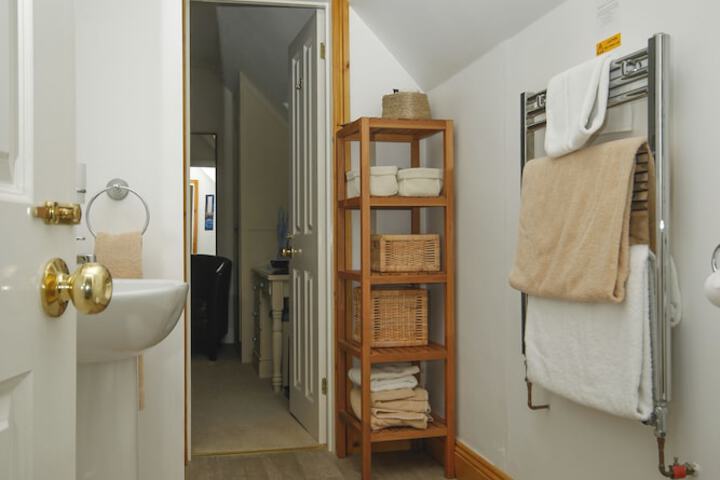 Room 13 of 41