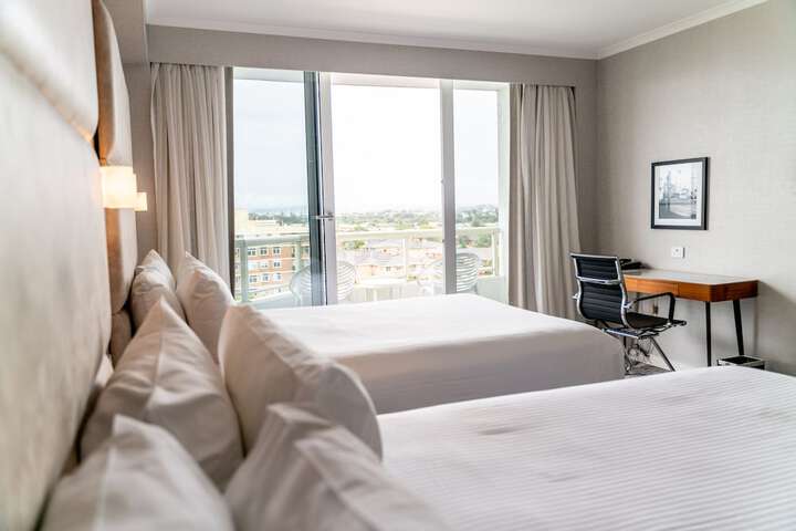 Room 3 of 66