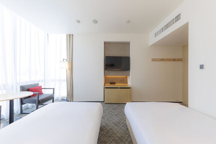Room 56 of 121