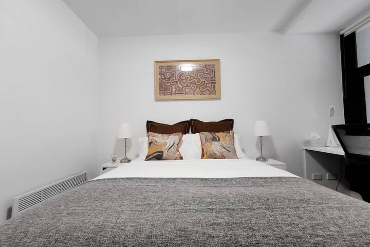 Room 7 of 20