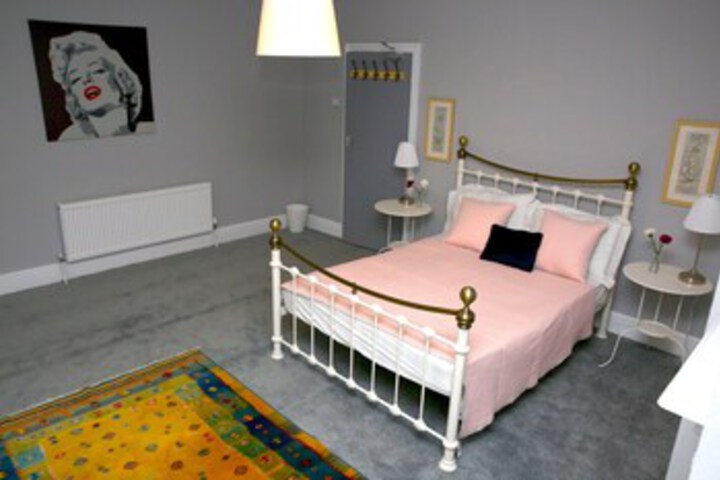 Room 42 of 54