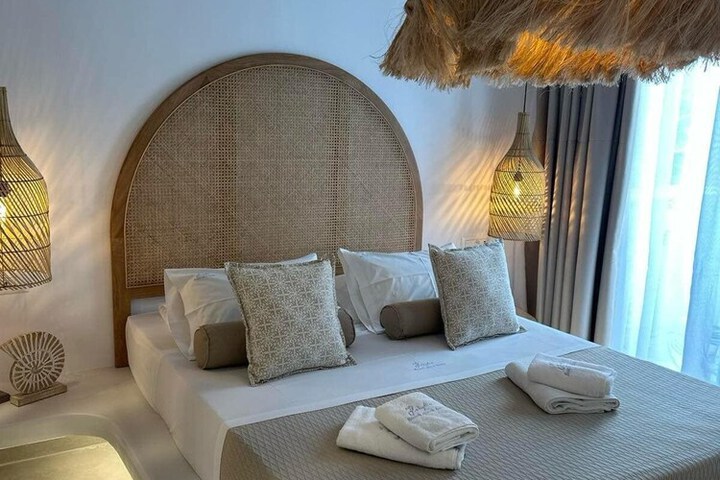 Room 27 of 127