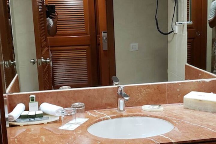 Bath Interior
