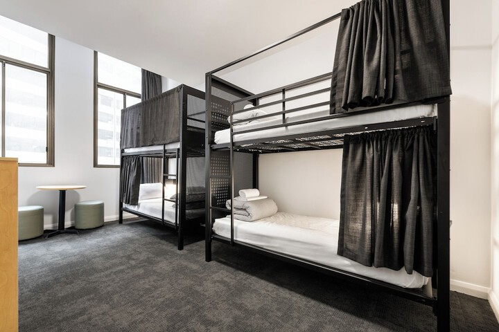 Room 27 of 49