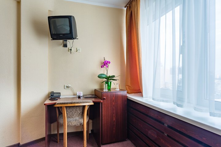Room 47 of 77