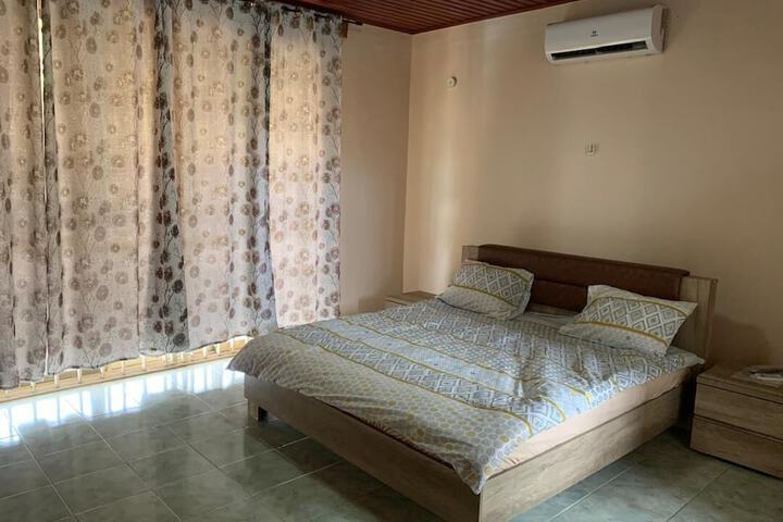 Room 12 of 46