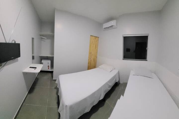 Room 4 of 60