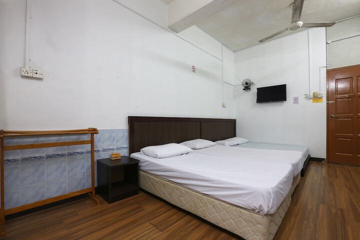 Room 19 of 22