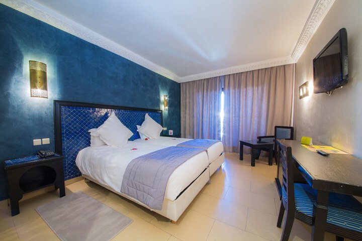 Room 12 of 49