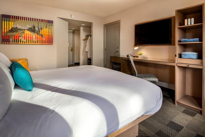Deluxe Room 2 Queen Beds (2 of 11)