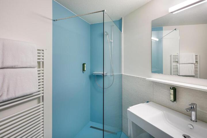 General 8 of 28