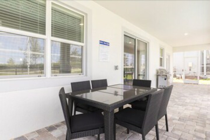 Terrace/Patio 21 of 35
